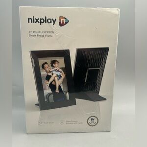 Nixplay 8" Touch Screen Smart Photo Frame - Black Silver (W08K)